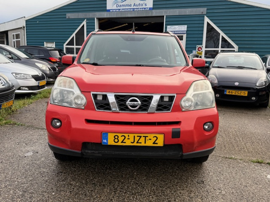49882688-9.jpg
